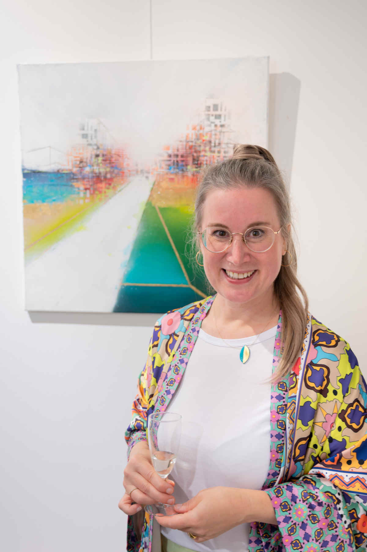 Vernissage of the exhibition “City & Water – Living Harmony” Nina Groth at her vernissage of the exhibition "City & Water - Living Harmony" at KOCH - DIE RAUMHANDWERKEREI