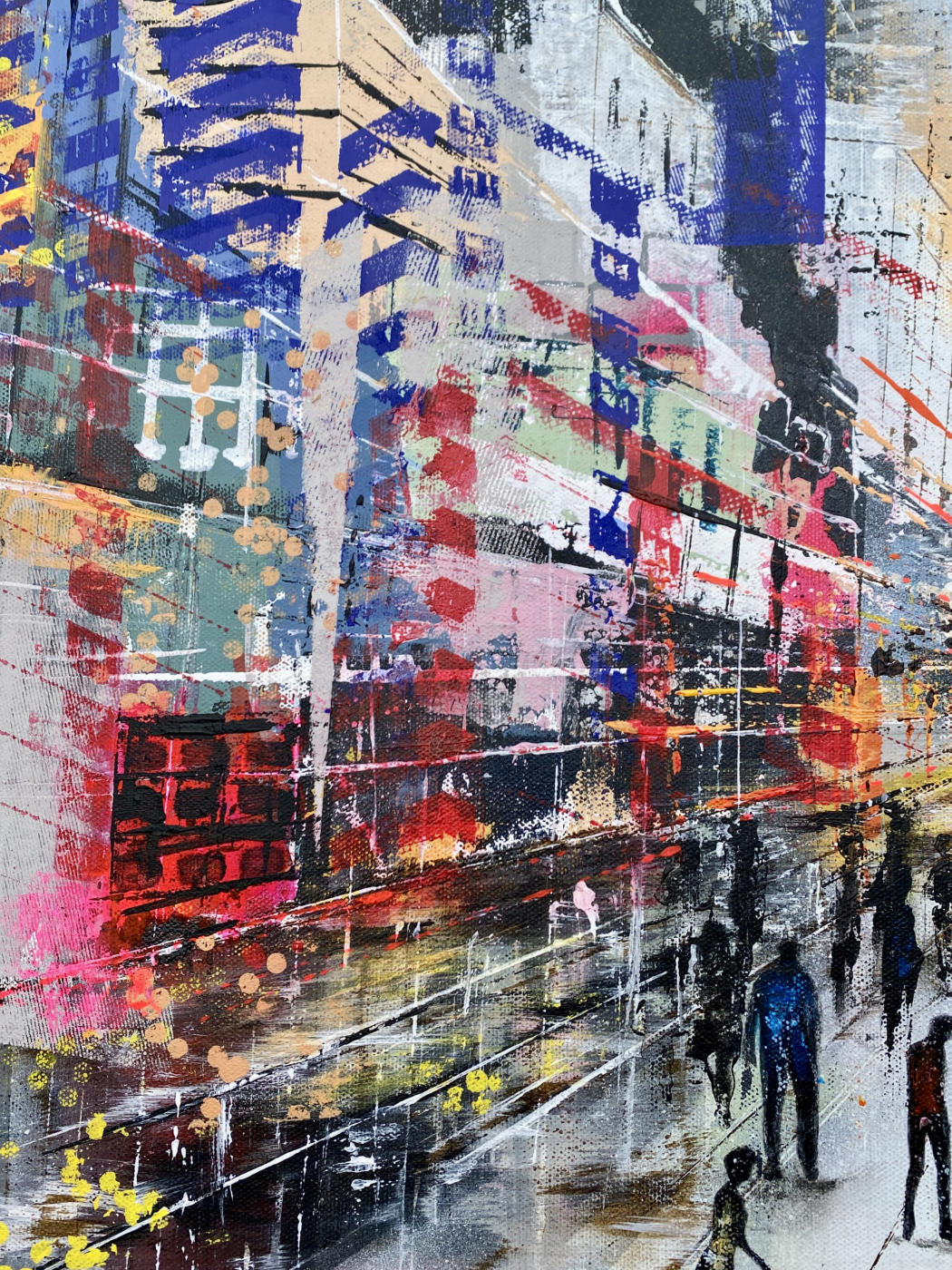 Spotting the Pink | Detail Figuren und Architektur Detail aus Spotting the Pink – Figuren im urbanen Raum entlang der Perspektivachse