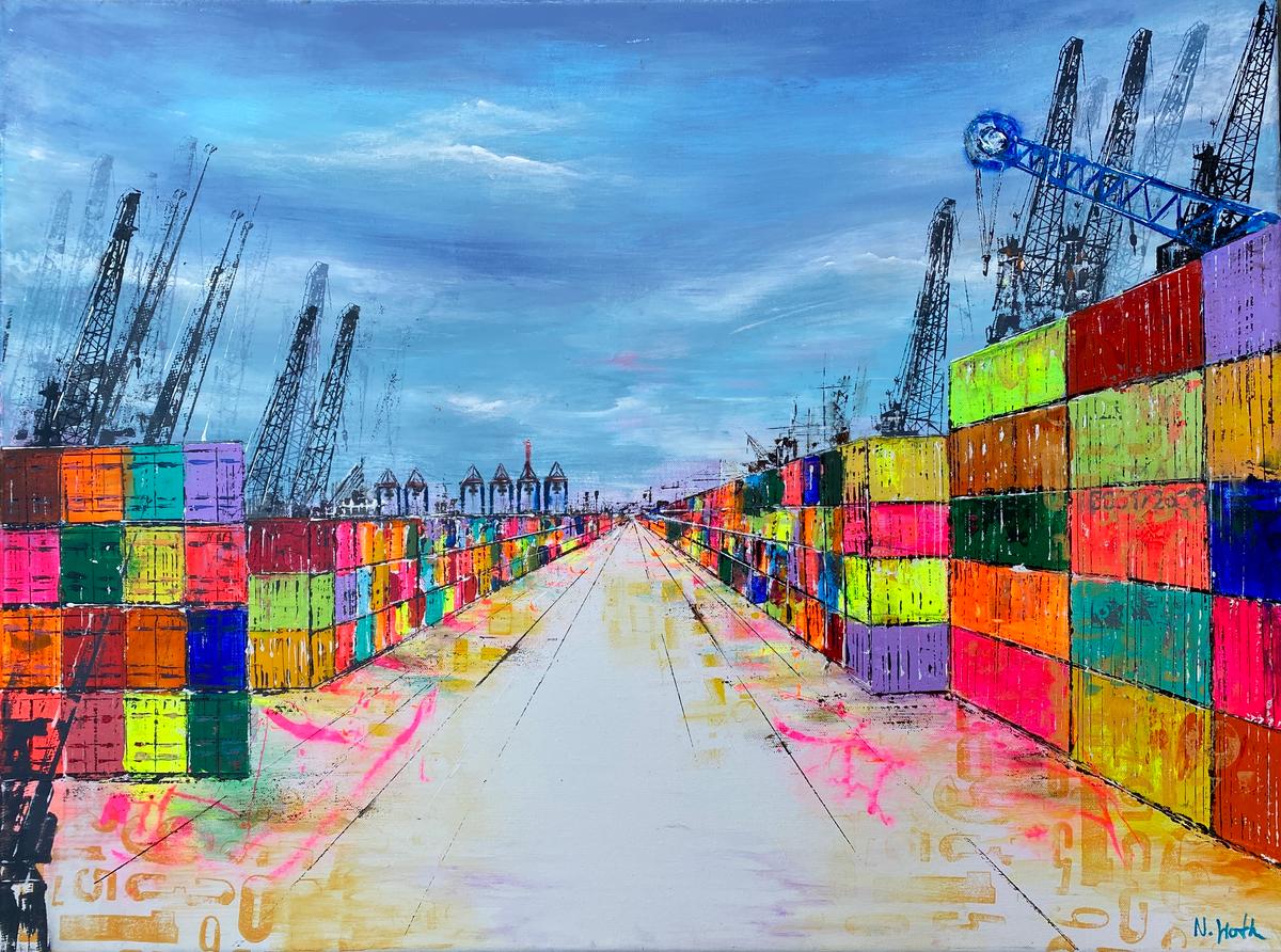 Zeitgenössische Hafenmalerei mit Containerstruktur, dominanten Hafenkränen und eingearbeiteten Zahlen aus der Serie Steel & Sky von Nina Groth.