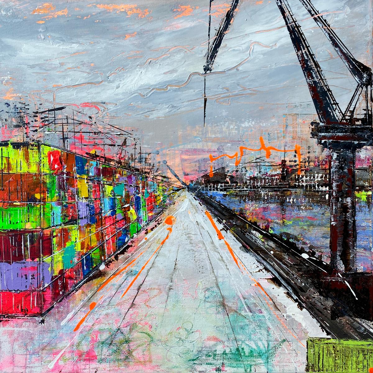 Moderne Hafenmalerei mit zentralem Fluchtpunkt, Containerstrukturen und kindlichen Zeichnungselementen aus der Serie Steel & Sky von Nina Groth.