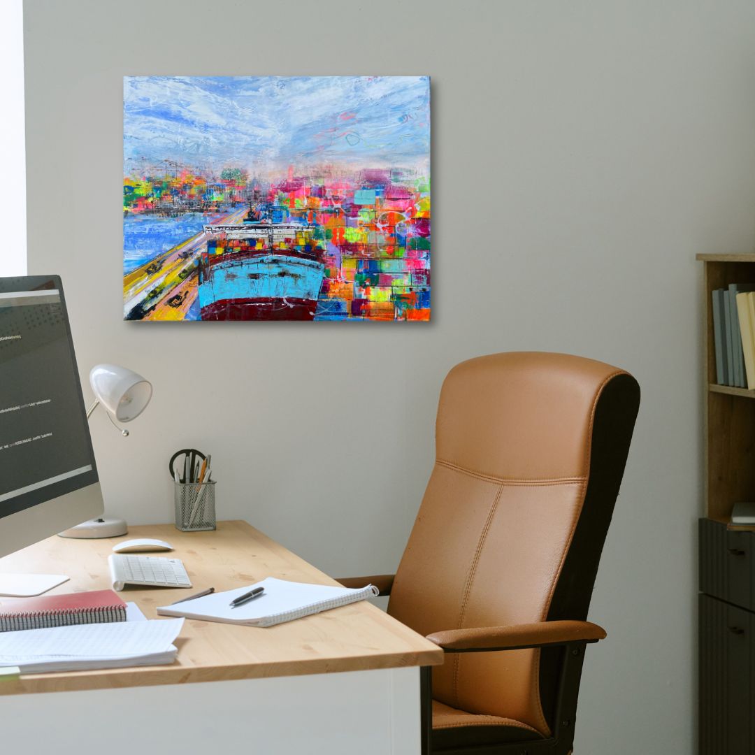 Steel & Sky – In Transit III | Wohnraumbeispiel Moderne Hafenmalerei Steel & Sky – In Transit III als moderne Hafenmalerei von Nina Groth im Wohnraum präsentiert.