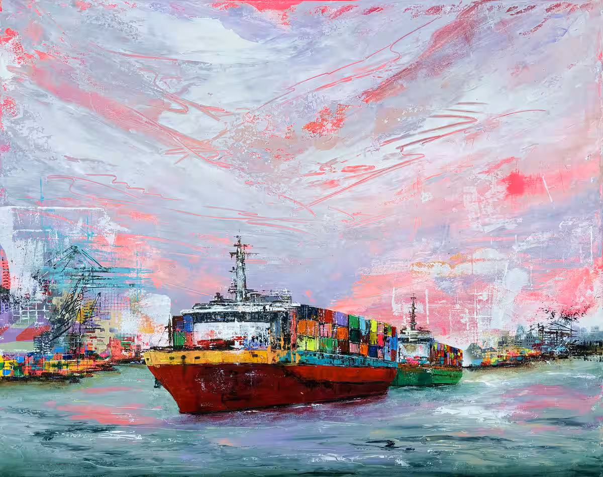 Moderne maritime Kunst mit Containerschiffen, expressivem Himmel und industrieller Hafenatmosphäre aus der Serie Steel & Sky von Nina Groth